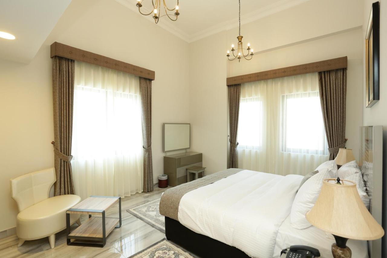 Marbella Holiday Homes Dubai Exterior photo